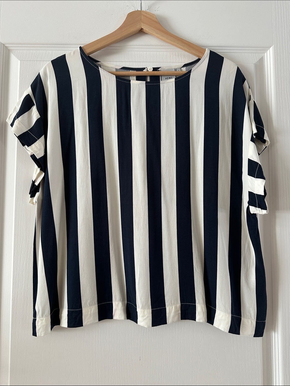 ICHI Navy & White Vertical Stripe Blouse | Size Small - Picture 2 of 10